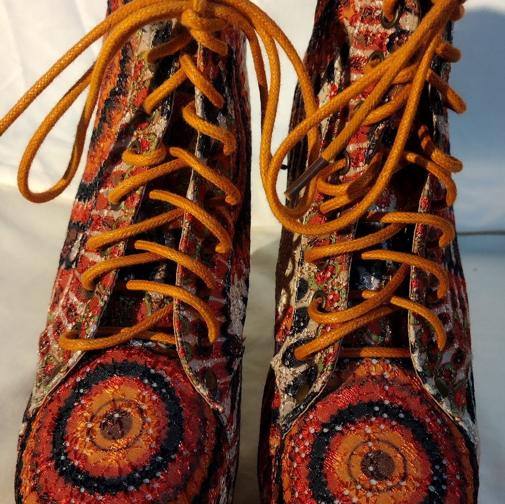 Ladies Clog Heels by Herstyle, Size 7.5